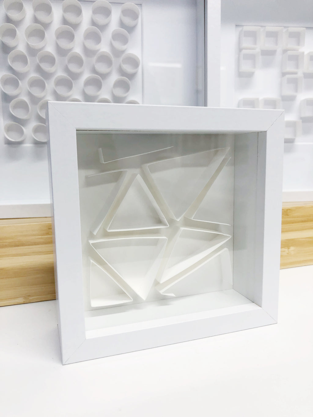 "D" White Mini Pattern 5"x 5"
