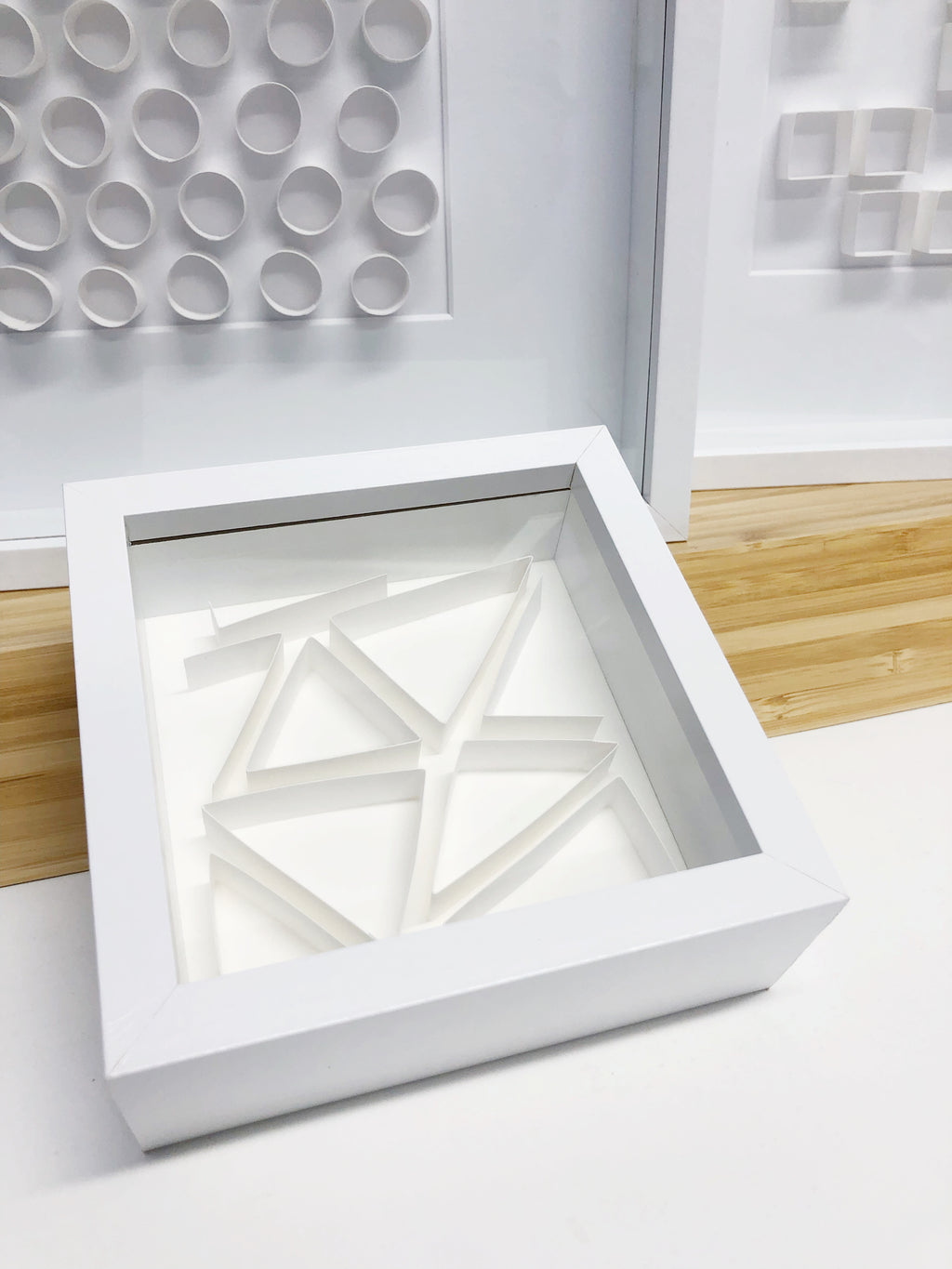 "D" White Mini Pattern 5"x 5"