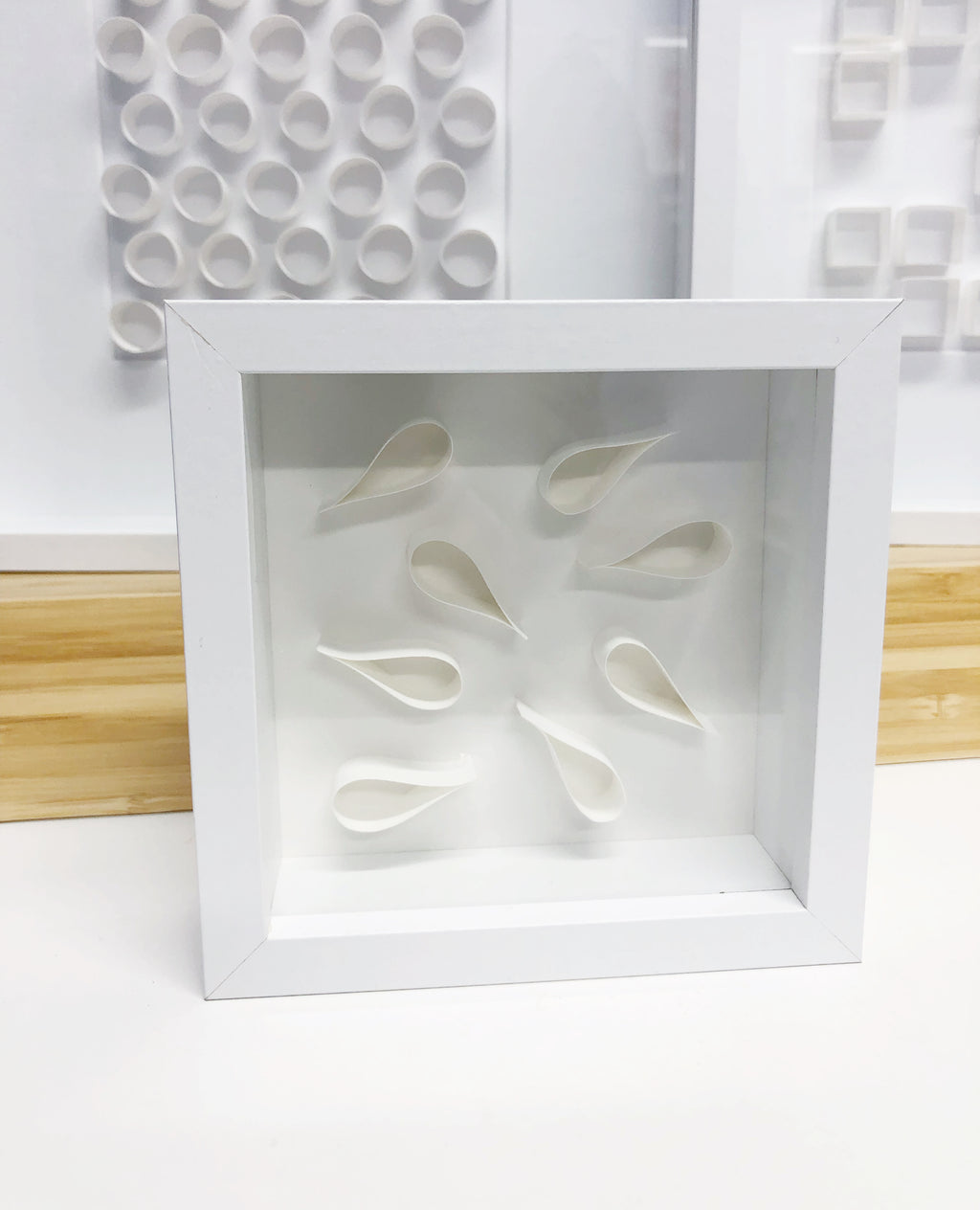"E" White Mini Pattern 5"x 5"